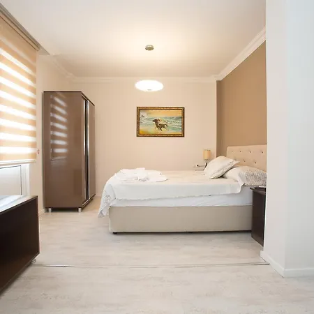 Dedeminn Garden Hotel