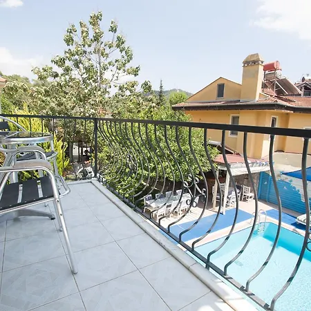Hotel Dedeminn Garden 4*
