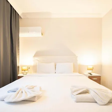 Dedeminn Garden Hotel 4*