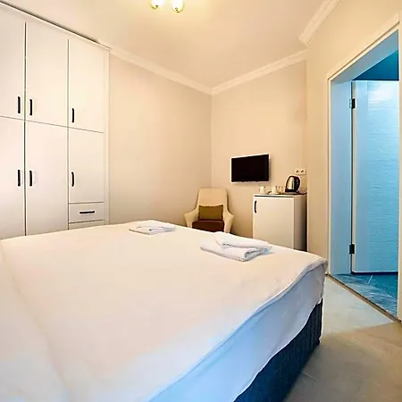 فندق Dedeminn Garden 4*