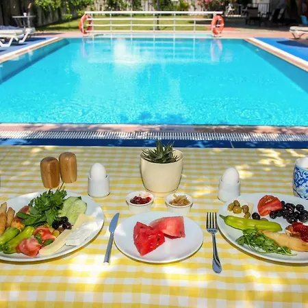 Hotell Dedeminn Garden